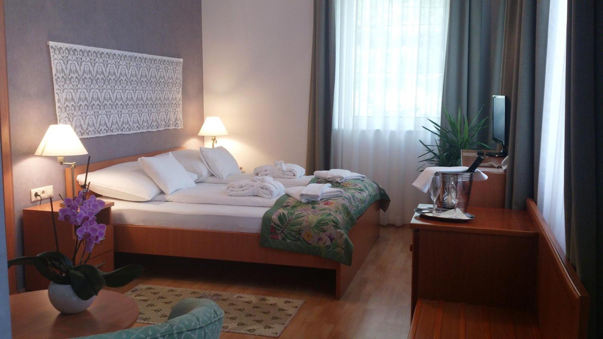 Batthyany Kuria Hotell Zalacsány Rom bilde