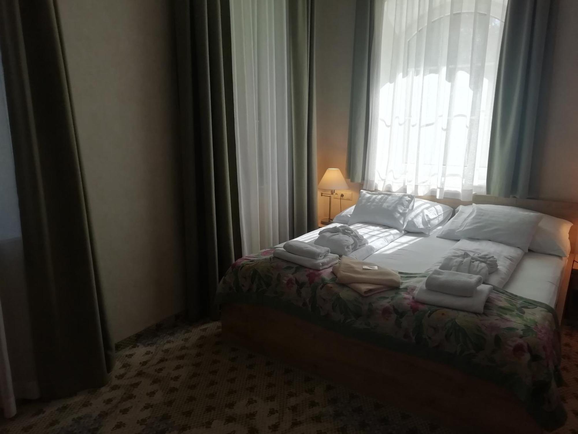 Batthyany Kuria Hotell Zalacsány Eksteriør bilde