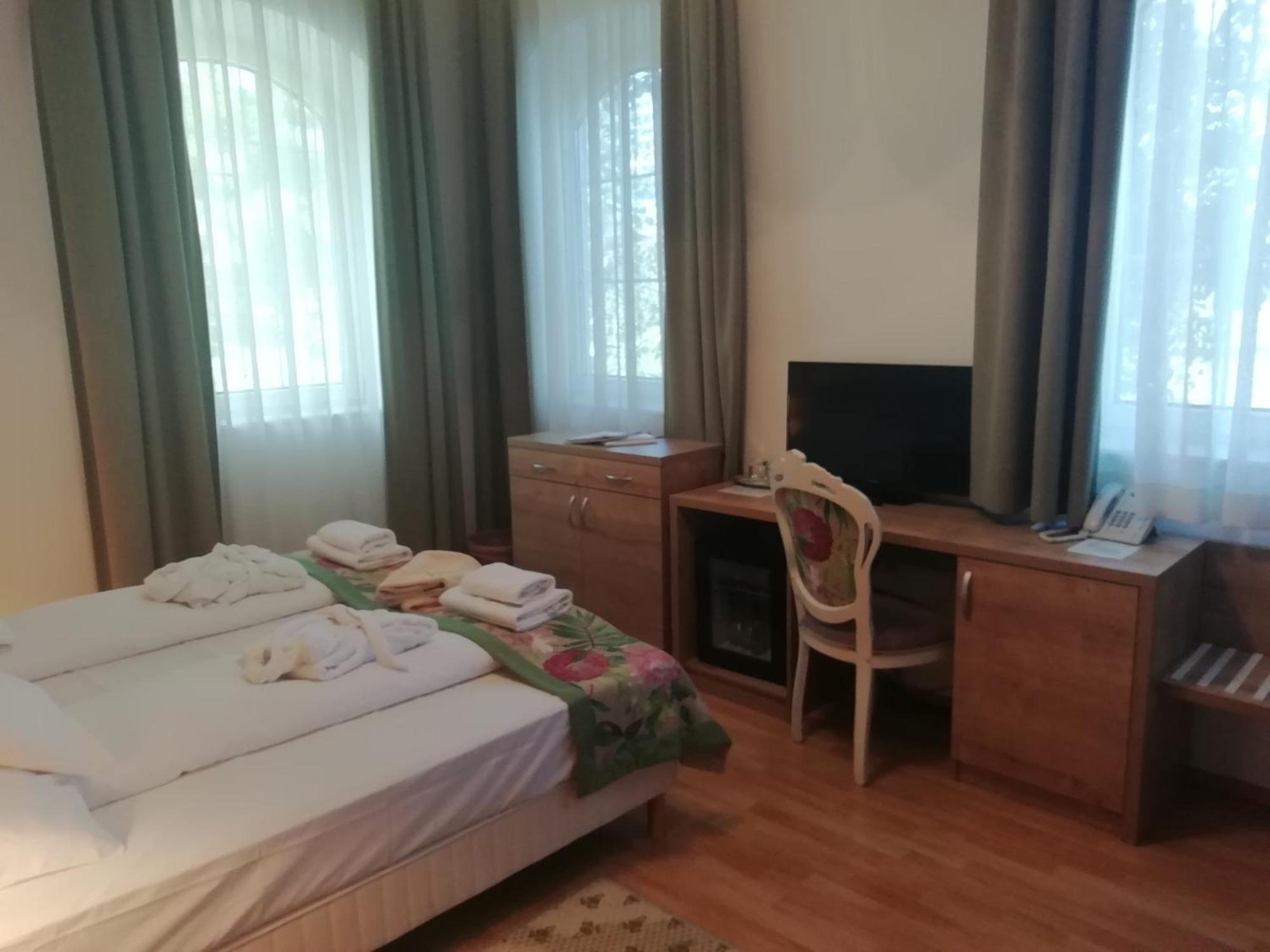 Batthyany Kuria Hotell Zalacsány Eksteriør bilde