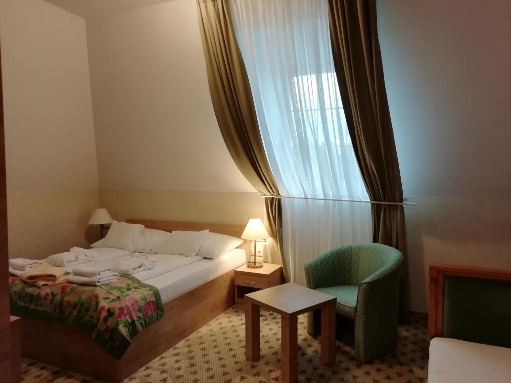 Batthyany Kuria Hotell Zalacsány Eksteriør bilde