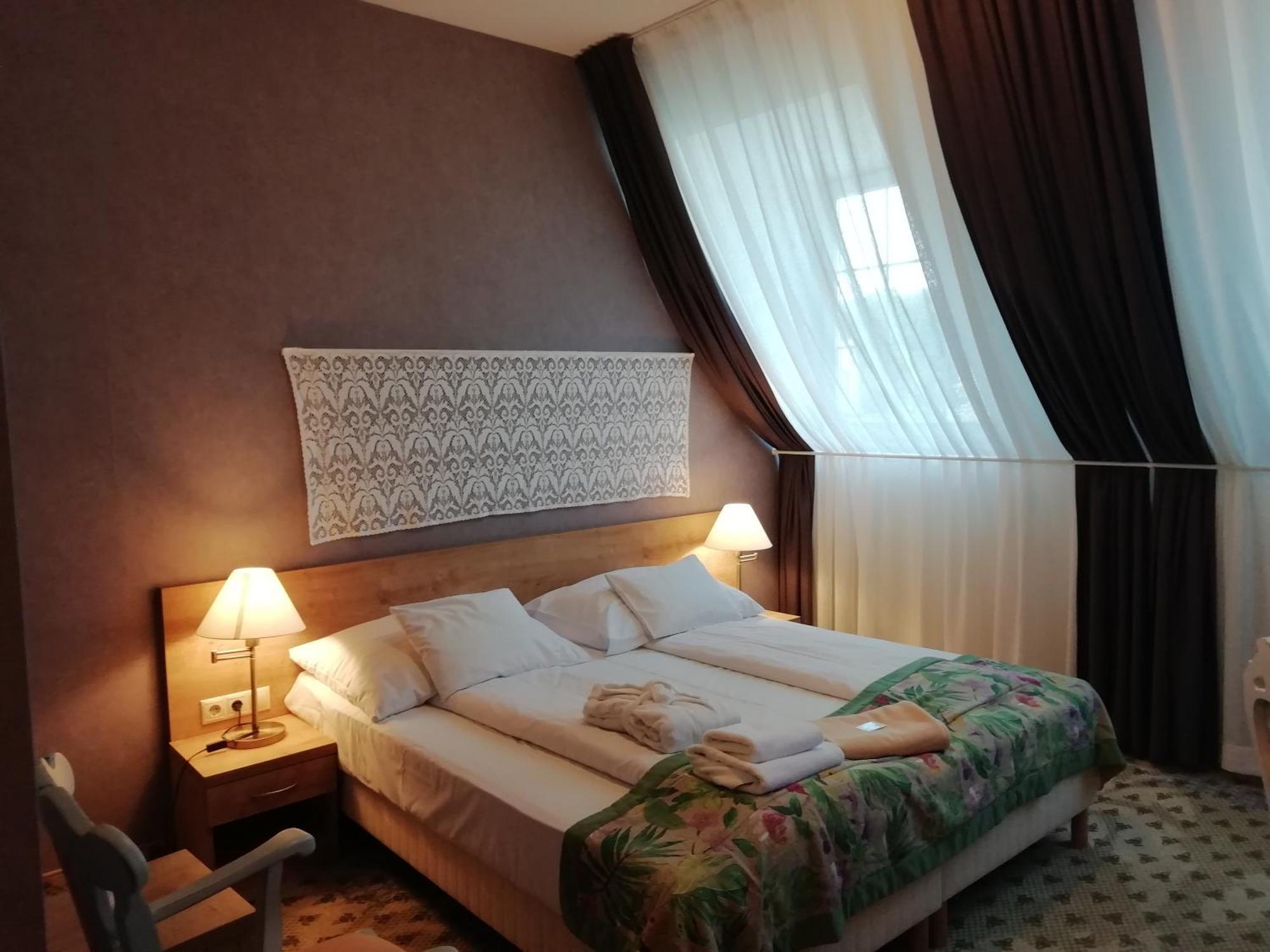 Batthyany Kuria Hotell Zalacsány Eksteriør bilde